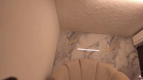 Im Katherine but call me Kate  online show from February 11, 2026, 11:59 am