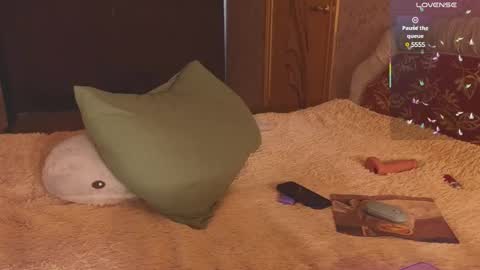 Snapshot of kateslil chatting on February 8, 2025, 1:43 am Kate online show from February 8, 2025, 1:43 am