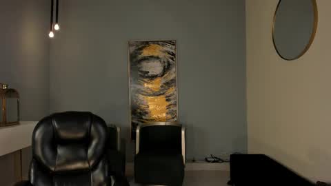 K A T E  online show from February 21, 2026, 8:04 am