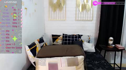    online show from February 12, 2025, 3:05 pm