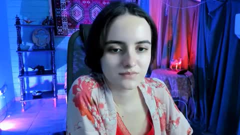 katewillows online show from February 28, 2026, 4:46 am