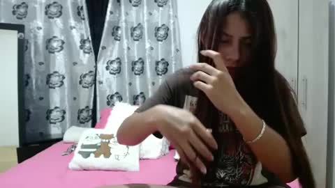 katherine_rodas2 online show from December 14, 2024, 12:33 am