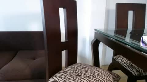 katherine_rodas2 online show from February 18, 2025, 7:41 pm