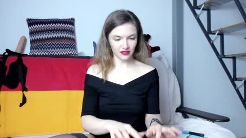 Katherine online show from January 16, 2025, 6:37 pm