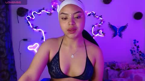 Snapshot of kathia_07 chatting on September 29, 2025, 12:32 pm Call me Kathia online show from September 29, 2025, 12:32 pm
