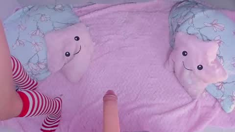 Snapshot of kathia_saenz chatting on February 6, 2025, 6:51 am Kathia  online show from February 6, 2025, 6:51 am