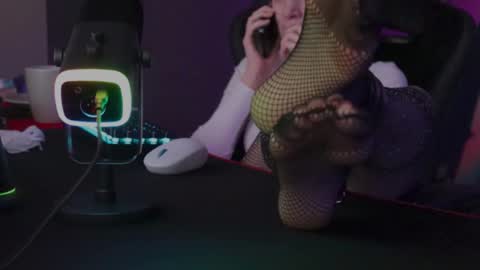 kathleen_frost online show from December 19, 2024, 6:23 am