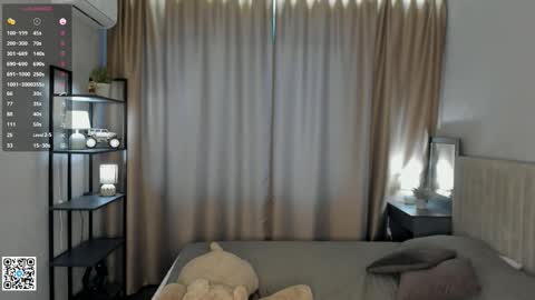 Lola online show from February 18, 2026, 4:08 am