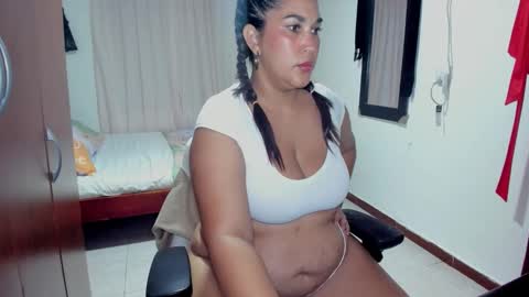 Kathye online show from November 18, 2025, 3:01 am