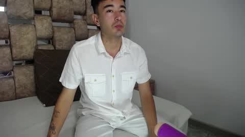 Kaht y Aiden online show from February 13, 2026, 7:43 pm