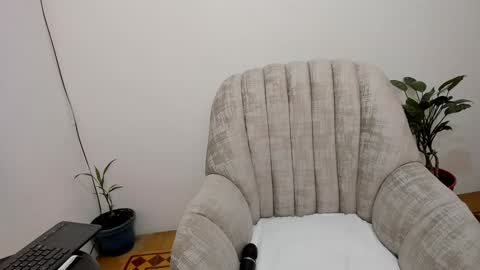 katia_12_ online show from December 27, 2024, 1:11 am