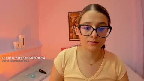 Snapshot of katia_foxx chatting on March 4, 2025, 3:26 pm Khaterine online show from March 4, 2025, 3:26 pm