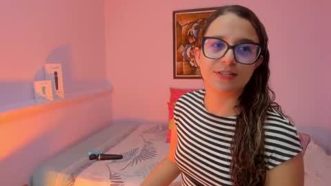 Snapshot of katia_foxx chatting on March 12, 2025, 5:35 am Khaterine online show from March 12, 2025, 5:35 am