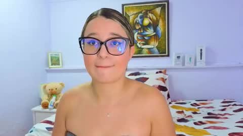 Snapshot of katia_foxx chatting on September 29, 2025, 11:37 am Khaterine online show from September 29, 2025, 11:37 am