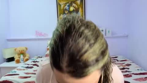 Snapshot of katia_foxx chatting on October 22, 2025, 12:05 pm Khaterine online show from October 22, 2025, 12:05 pm