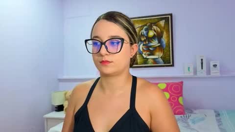 Snapshot of katia_foxx chatting on October 24, 2025, 11:50 am Khaterine online show from October 24, 2025, 11:50 am