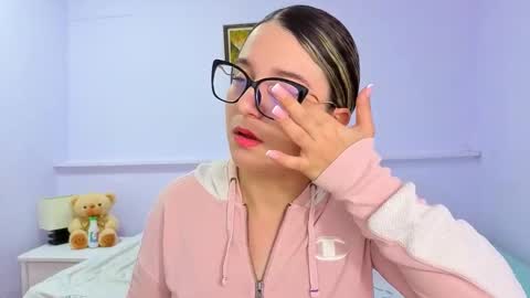 Snapshot of katia_foxx chatting on October 30, 2025, 11:55 am Khaterine online show from October 30, 2025, 11:55 am