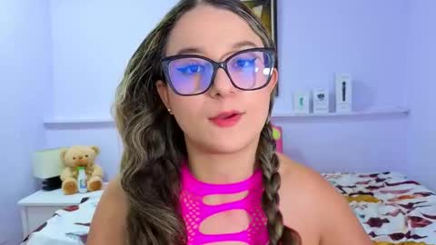 Snapshot of katia_foxx chatting on November 4, 2025, 12:04 pm Khaterine online show from November 4, 2025, 12:04 pm