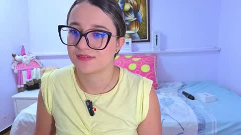 Snapshot of katia_foxx chatting on November 13, 2025, 11:53 am Khaterine online show from November 13, 2025, 11:53 am
