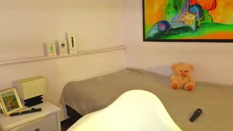 Snapshot of katia_foxx chatting on April 13, 2026, 12:10 pm Khaterine online show from April 13, 2026, 12:10 pm