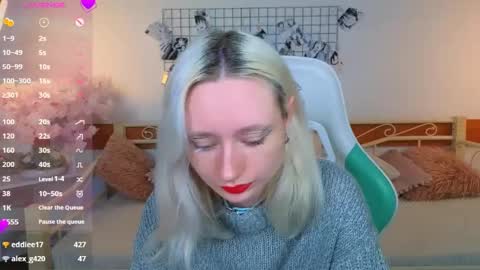 Katia  online show from April 11, 2026, 7:45 am