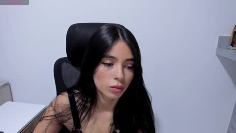 Katia online show from January 13, 2026, 4:12 pm