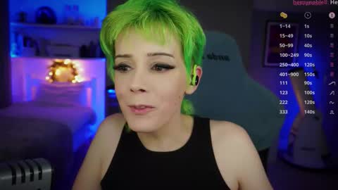 Katie online show from September 25, 2025, 4:54 pm