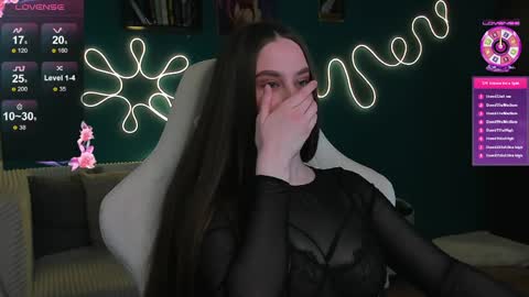 Snapshot of katie_taylorr chatting on April 7, 2026, 1:06 am Katie online show from April 7, 2026, 1:06 am