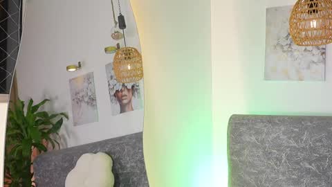 Katie online show from March 31, 2026, 10:37 am