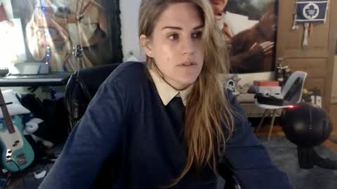 Katie online show from December 12, 2024, 5:10 am