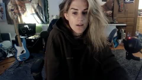 Snapshot of katiecutie_5 chatting on June 4, 2026, 4:51 am Katie online show from June 4, 2026, 4:51 am