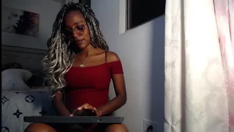 Snapshot of katitabonny chatting on February 25, 2026, 11:47 pm katitabonny online show from February 25, 2026, 11:47 pm