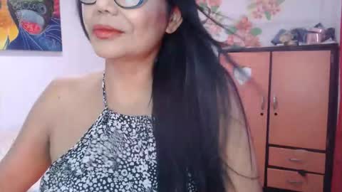 Snapshot of katiusca_horny2 chatting on April 17, 2026, 10:02 pm katiusca_horny2 online show from April 17, 2026, 10:02 pm