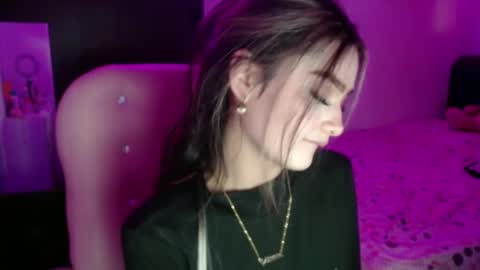 Snapshot of katleen_v chatting on March 5, 2025, 9:26 pm Katleen. online show from March 5, 2025, 9:26 pm