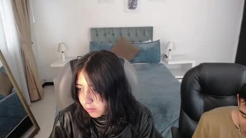 Snapshot of katnia_and_marcuz chatting on March 6, 2025, 12:19 pm Katnia and Marcuz online show from March 6, 2025, 12:19 pm