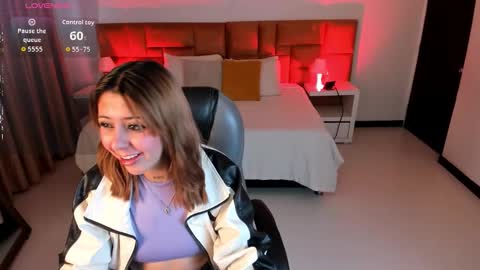 Snapshot of katnia_and_marcuz chatting on October 2, 2025, 11:28 am Katnia and Marcuz online show from October 2, 2025, 11:28 am