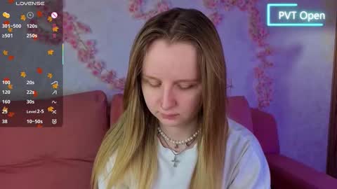 Katrina Bail online show from November 25, 2025, 1:27 am