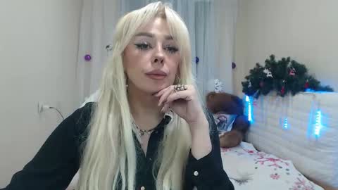 katrinacharm online show from December 16, 2025, 8:03 pm