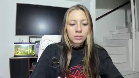 Snapshot of katrinrosex chatting on September 16, 2025, 11:00 am Katrin  online show from September 16, 2025, 11:00 am