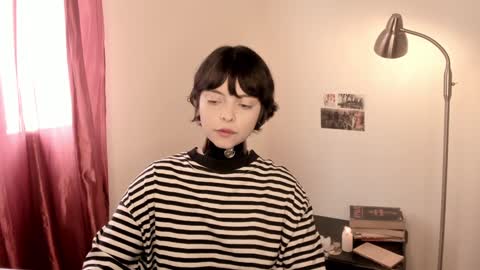 katsuro online show from December 23, 2024, 6:27 pm