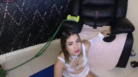 Katt  online show from October 1, 2025, 4:24 pm