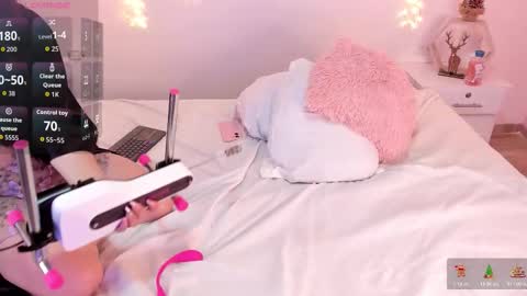 Snapshot of katta_giil chatting on December 5, 2025, 1:52 pm Katta online show from December 5, 2025, 1:52 pm