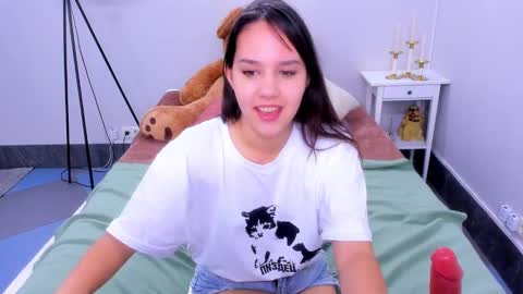 Kate online show from February 10, 2025, 12:29 pm