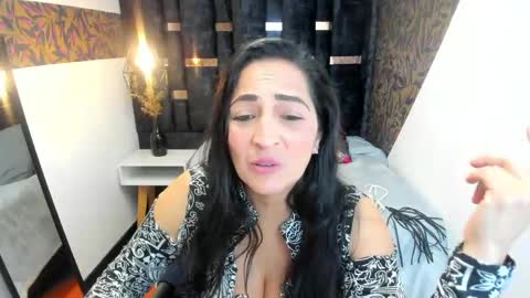 Snapshot of kattemilf_ chatting on April 16, 2026, 9:50 pm K A T T E online show from April 16, 2026, 9:50 pm