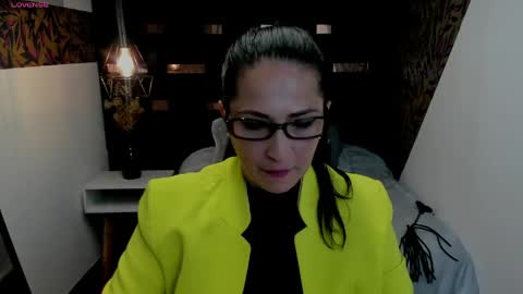 Snapshot of kattemilf_ chatting on April 25, 2026, 7:11 pm K A T T E online show from April 25, 2026, 7:11 pm