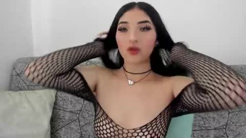 Snapshot of kattengel_ chatting on June 15, 2026, 1:24 pm Kat online show from June 15, 2026, 1:24 pm