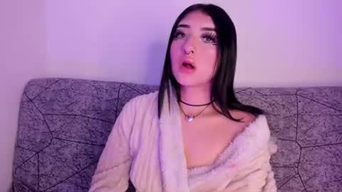Snapshot of kattengel_ chatting on June 18, 2026, 11:09 pm Kat online show from June 18, 2026, 11:09 pm