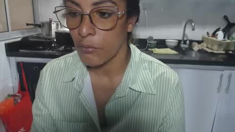 KattleyaGrey online show from November 1, 2025, 7:38 pm