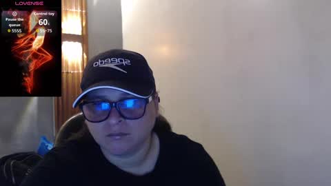 katty online show from October 19, 2025, 12:28 pm