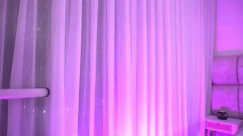 Katy online show from December 4, 2025, 12:03 pm